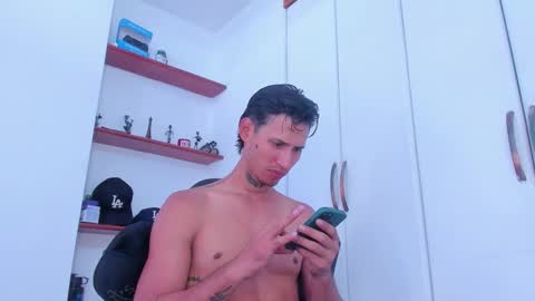 Snapshot of jonryder_ chatting on 18, 12, 2025 Ryder Jon online show from 18, 12, 2025