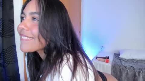 Snapshot of jonsonclarisaa chatting on 9, 6, 2026 Eilivbr online show from 9, 6, 2026