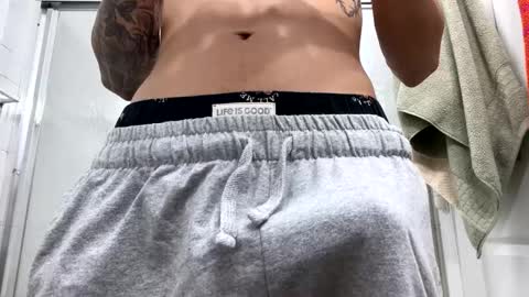 Snapshot of jonyflak chatting on 9, 12, 2024 Joohn online show from 9, 12, 2024