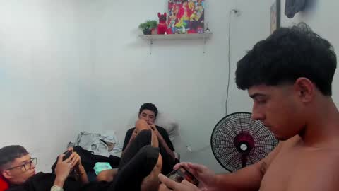 Snapshot of jos_master18 chatting on 8, 2, 2025 jos_master18 online show from 8, 2, 2025