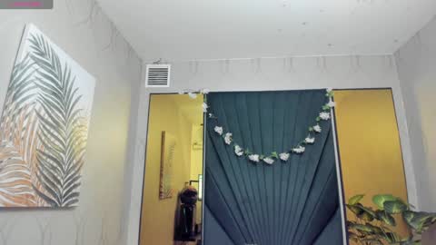 Snapshot of joselyn_sexy_ chatting on 5, 2, 2025 Katalina online show from 5, 2, 2025