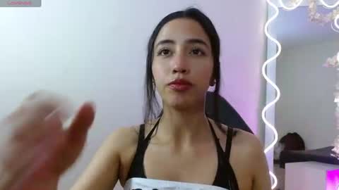Snapshot of joselyn_tay chatting on 22, 6, 2026 Joselyn online show from 22, 6, 2026