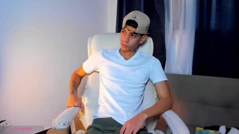 Snapshot of josep_davies chatting on 4, 12, 2024 Josep online show from 4, 12, 2024
