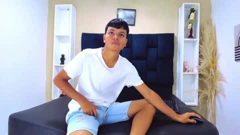 Joseph Gonzalez online show from 16, 12, 2025