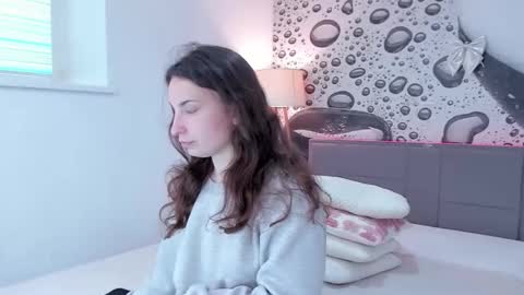 Josephine online show from 15, 4, 2026