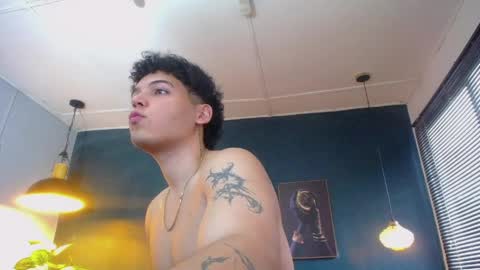 Snapshot of joshhhcomboy chatting on 30, 3, 2026 JOSHH online show from 30, 3, 2026