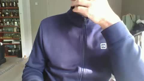 joshua154197 online show from 21, 4, 2026