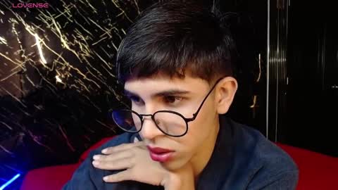 joshua_saenz_ online show from 14, 5, 2026