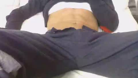 jovenduro84 online show from 20, 11, 2025