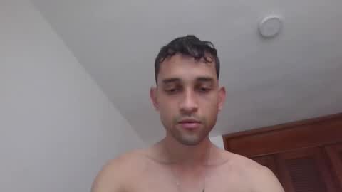 Snapshot of jovenvergonguapo09 chatting on 17, 1, 2026 Van Helsing online show from 17, 1, 2026