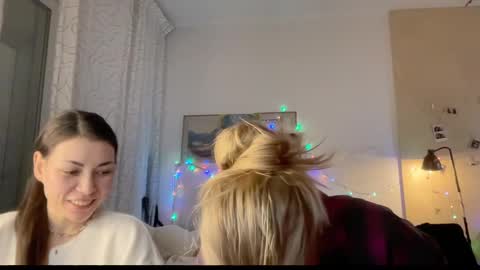 Snapshot of joy_keys chatting on 9, 2, 2025 joy_keys online show from 9, 2, 2025