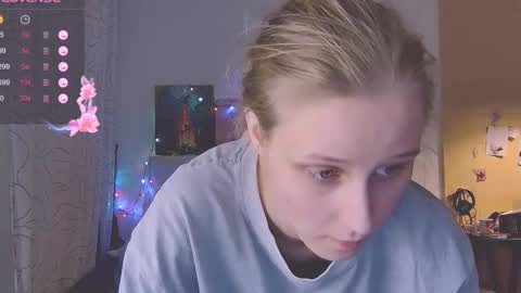 Snapshot of joy_keys chatting on 7, 3, 2025 joy_keys online show from 7, 3, 2025