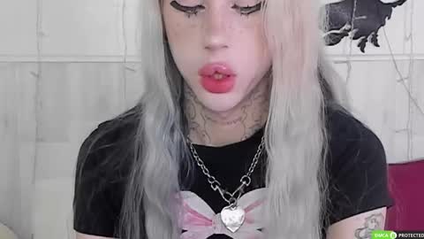 Snapshot of joybarker chatting on 25, 10, 2025 Joy Barker online show from 25, 10, 2025