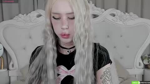 Snapshot of joybarker chatting on 8, 11, 2025 Joy Barker online show from 8, 11, 2025