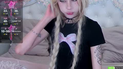 Snapshot of joybarker chatting on 23, 12, 2025 Joy Barker online show from 23, 12, 2025