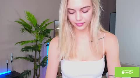 Snapshot of joybunny chatting on 10, 2, 2025 joybunny online show from 10, 2, 2025