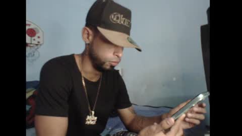 jpineda97 online show from 11, 6, 2026