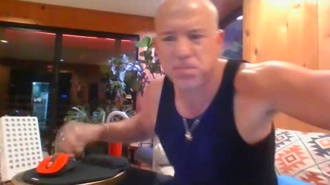 jroge21 online show from 6, 2, 2025