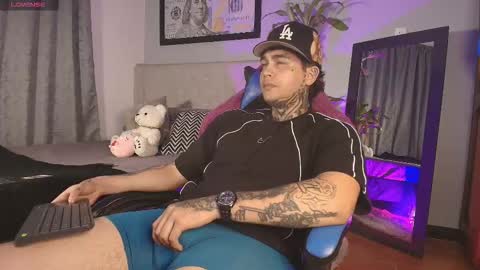 juan_alvarez18 online show from 21, 2, 2026