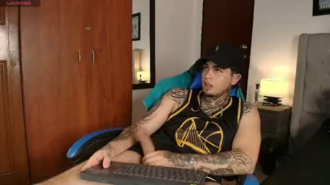 juan_alvarez18 online show from 23, 5, 2026