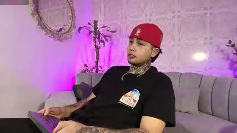 Snapshot of juan_alvarez18 chatting on 16, 6, 2026 juan_alvarez18 online show from 16, 6, 2026