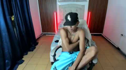 Snapshot of juan_mhata chatting on 13, 6, 2026 Juan Mhata online show from 13, 6, 2026