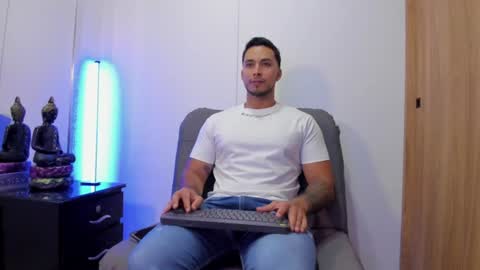 Snapshot of juan_muscle chatting on 26, 7, 2026 juan_muscle online show from 26, 7, 2026