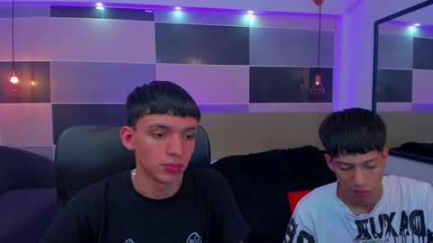 Snapshot of juan_nd_steven chatting on 25, 1, 2025 JuanSteven online show from 25, 1, 2025