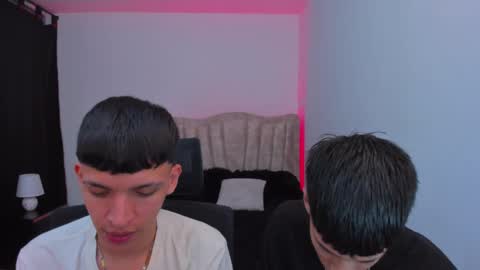 Snapshot of juan_nd_steven chatting on 19, 9, 2025 JuanSteven online show from 19, 9, 2025