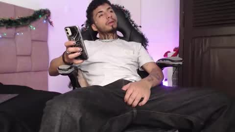 juancamilo66_ online show from 20, 11, 2025