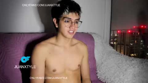 Snapshot of juancamroom chatting on 27, 6, 2026 . online show from 27, 6, 2026