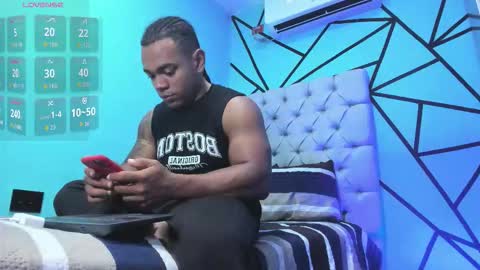 independent model online show from 29, 3, 2026