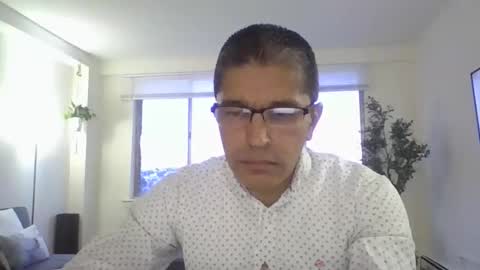 Snapshot of juanearth1 chatting on 10, 2, 2026 juanearth1 online show from 10, 2, 2026