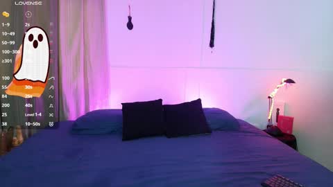 Blue online show from 29, 10, 2025