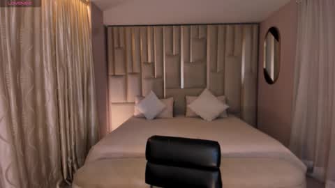 Juanita Clay online show from 19, 9, 2025