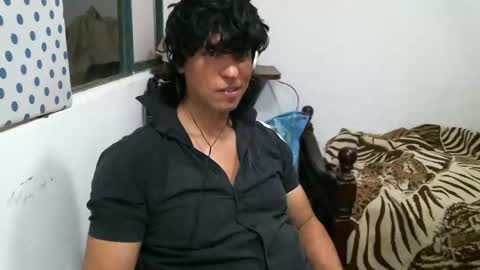 Snapshot of juanito2727 chatting on 16, 12, 2024 amor online show from 16, 12, 2024