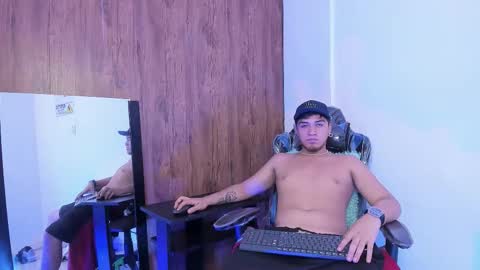 Snapshot of juanmechanic chatting on 12, 10, 2025 JUAN  online show from 12, 10, 2025