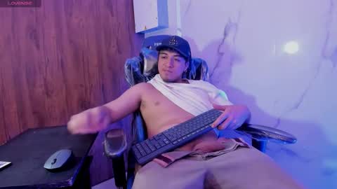 JUAN  online show from 26, 3, 2026