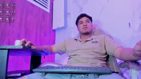 Snapshot of juanmechanic chatting on 8, 7, 2026 JUAN online show from 8, 7, 2026