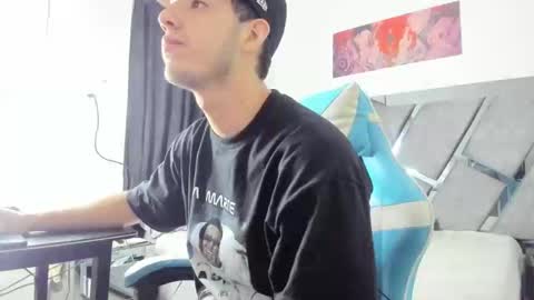 Snapshot of juannvalencia11 chatting on 22, 4, 2026 juannvalencia11 online show from 22, 4, 2026