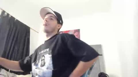 Snapshot of juannvalencia11 chatting on 22, 4, 2026 juannvalencia11 online show from 22, 4, 2026