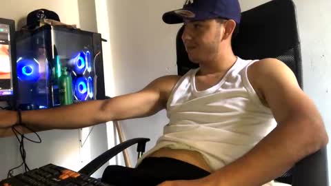 Snapshot of juannvalencia11 chatting on 14, 5, 2026 juannvalencia11 online show from 14, 5, 2026