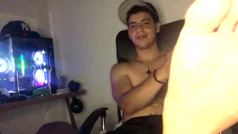 Snapshot of juannvalencia11 chatting on 21, 5, 2026 juannvalencia11 online show from 21, 5, 2026