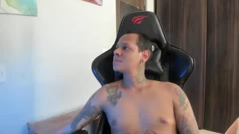 juanpt69 online show from 25, 12, 2024