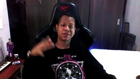 juanpt69 online show from 4, 1, 2025