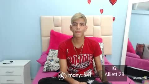 Snapshot of juanse18hot chatting on 4, 11, 2025 juanse18hot online show from 4, 11, 2025