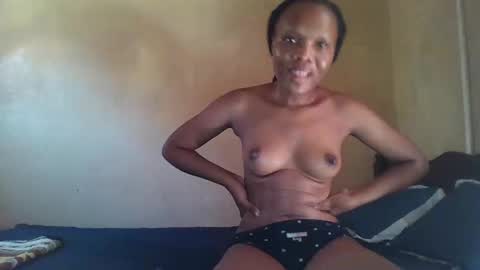 Snapshot of juice_petite3 chatting on 29, 12, 2024 juice_petite3 online show from 29, 12, 2024