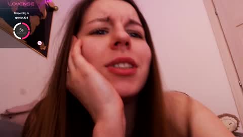 laura online show from 4, 1, 2025