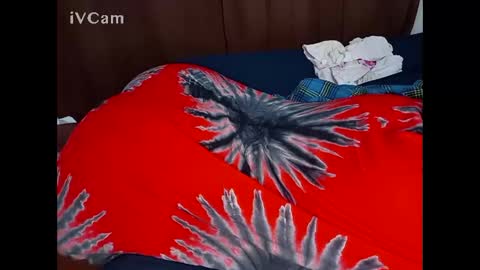 Snapshot of juicybooty_001 chatting on 21, 2, 2025 Sweetass online show from 21, 2, 2025