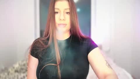 Snapshot of juicyhelenx chatting on 16, 11, 2025 Elena online show from 16, 11, 2025